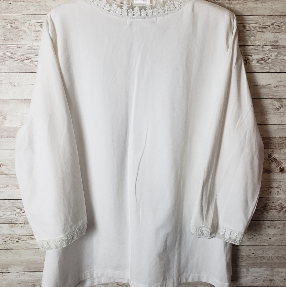 Brand New! Coldwater Creek Lace V-Neck - Picture 4 of 5